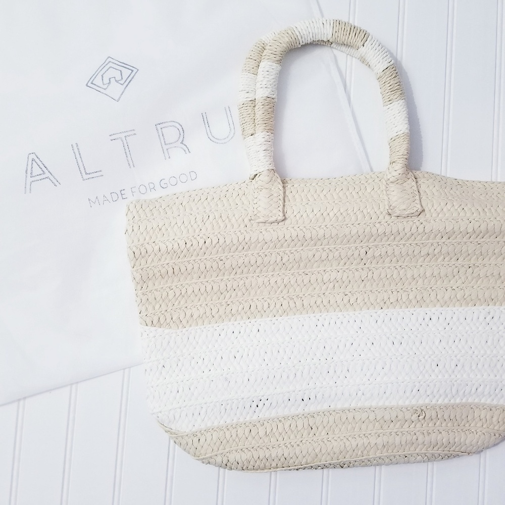 Straw Beach Tote